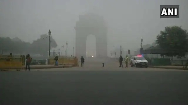 Weather: दिल्ली में न्यूनतम तापमान 16.1 डिग्री सेल्सियस दर्ज